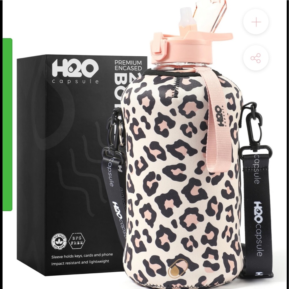 H2O CAPSULE 2.2L HALF GALLON WATER BOTTLE